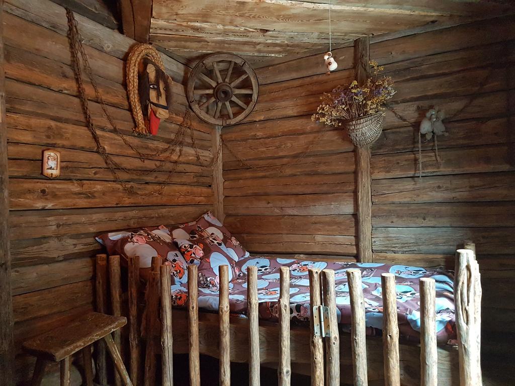 Oreiviu UzuovejaKaimynai エクステリア 写真